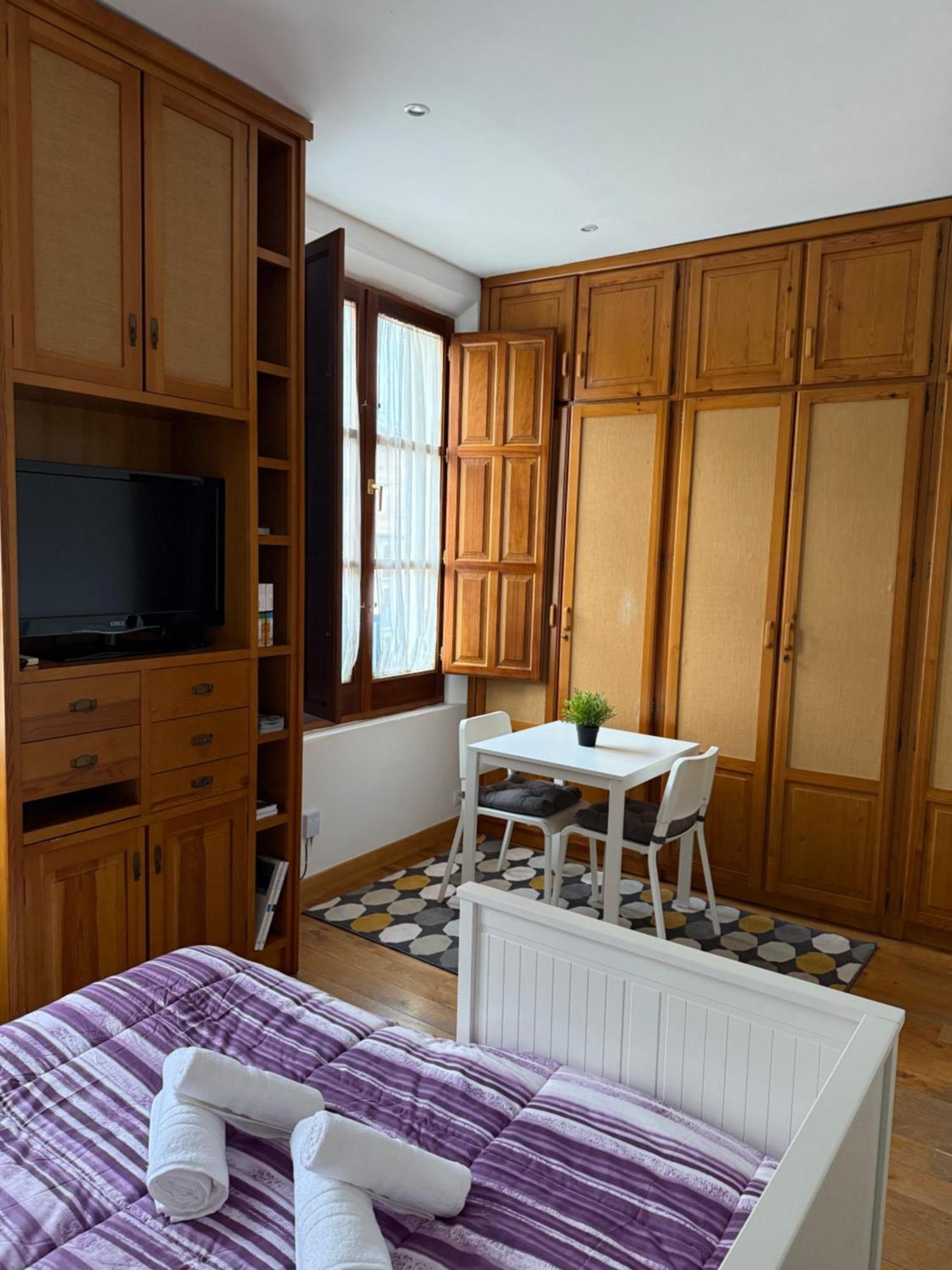 Cozy Studio 6 Min To Alhambra-2 Min To Cathedral Walking Granada Exterior foto